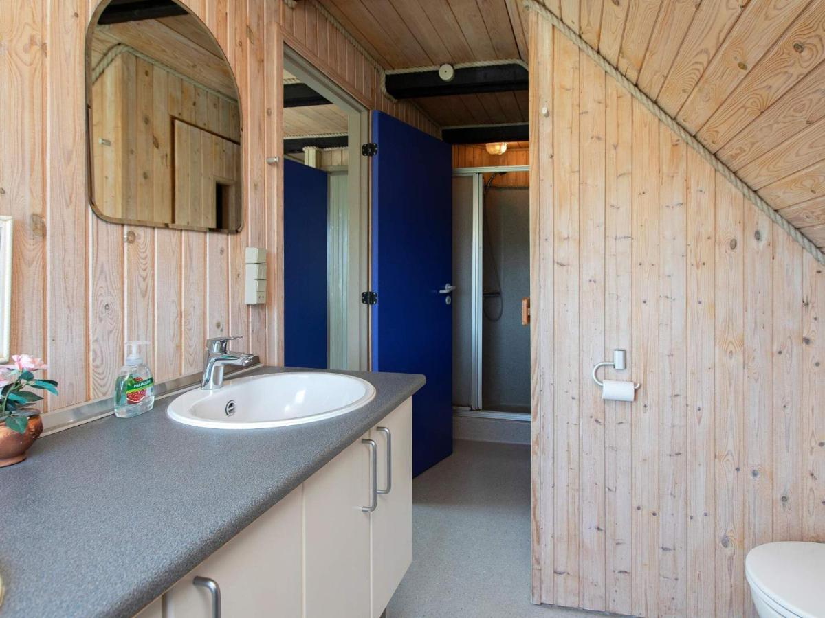 6 Person Holiday Home In Blokhus Esterno foto