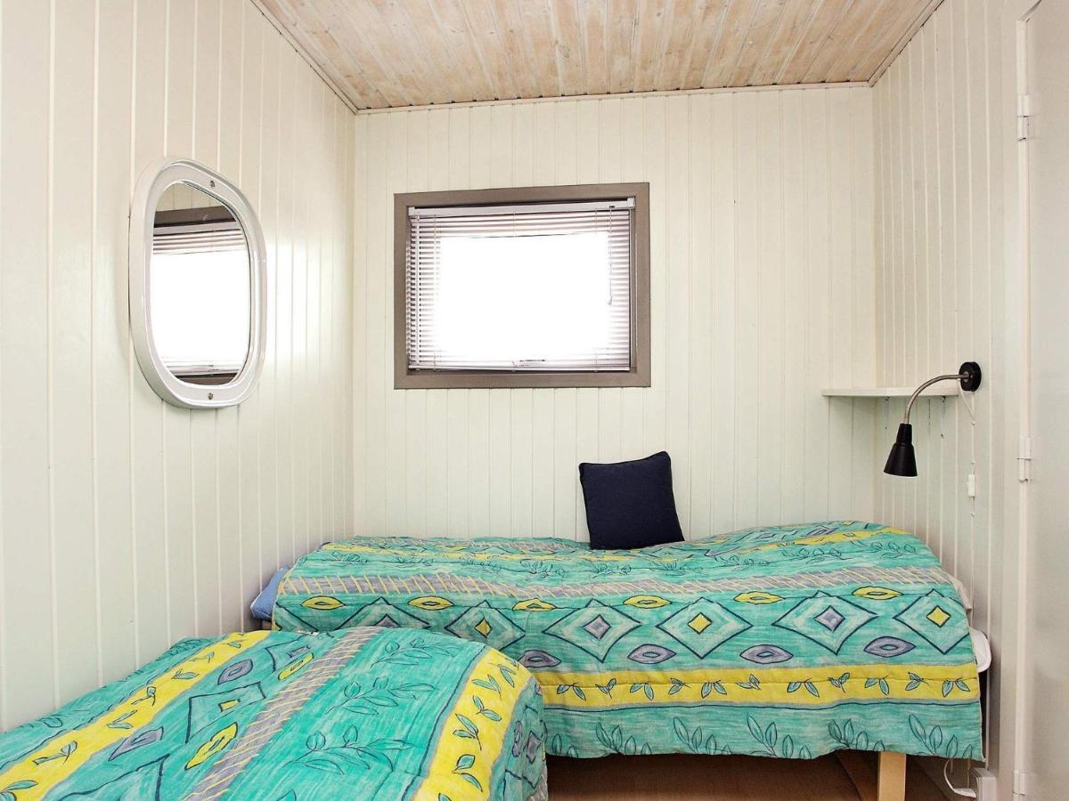 6 Person Holiday Home In Blokhus Esterno foto
